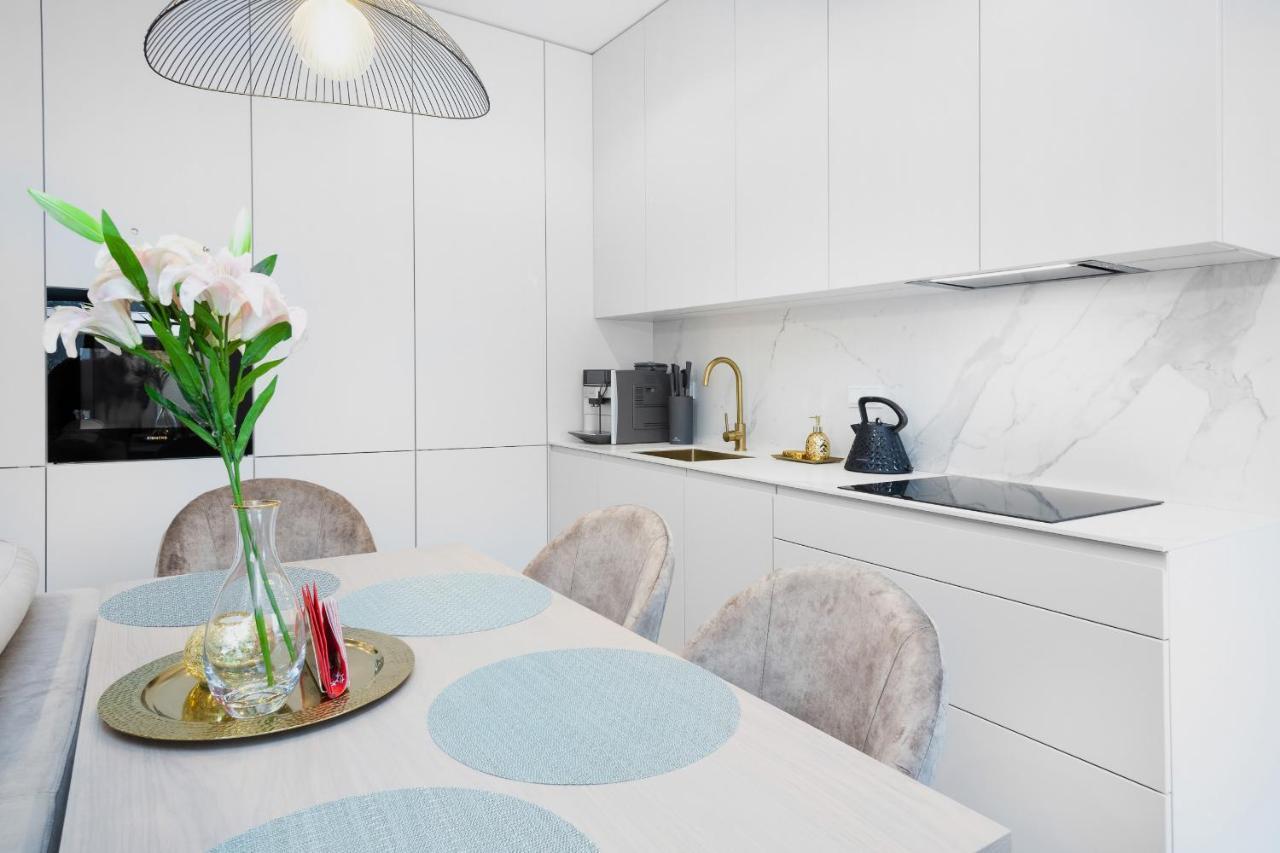 Apartments Warsaw Szamocka By Renters Prestige Екстериор снимка