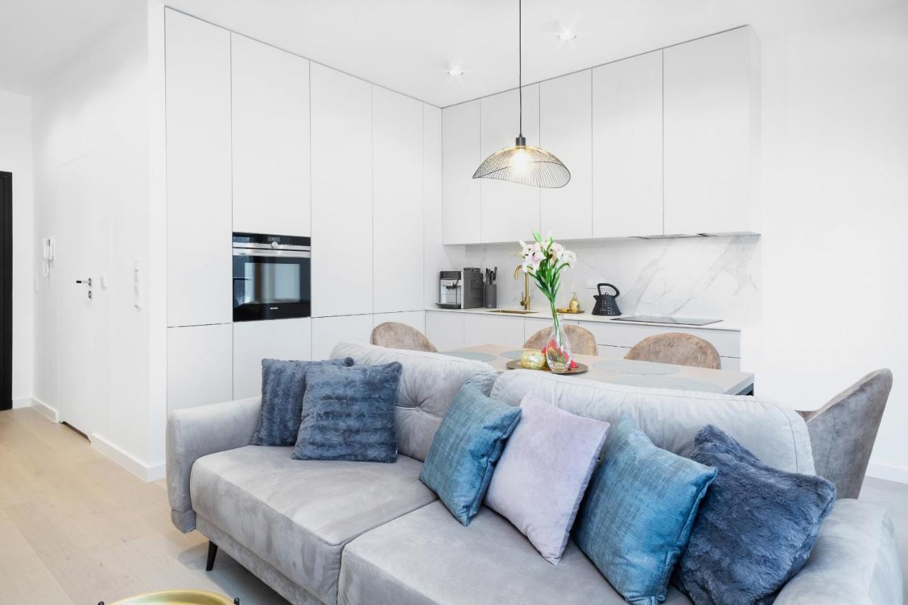 Apartments Warsaw Szamocka By Renters Prestige Екстериор снимка